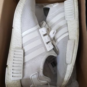adidas triple white nmd